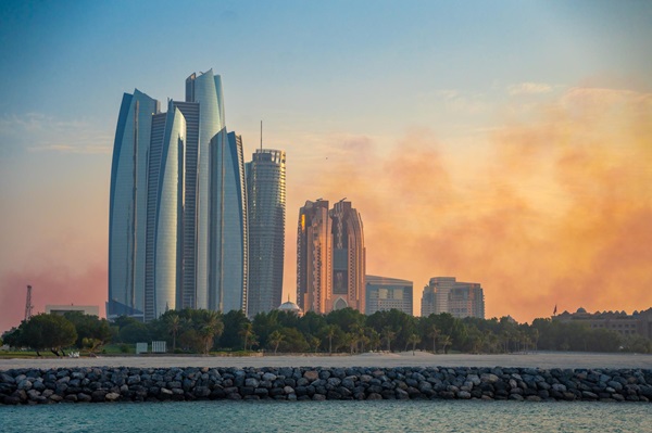 Best Free Zones in the UAE